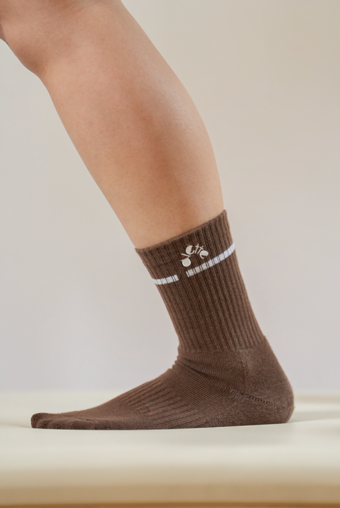 Non slip socks - Chocolate Brownie